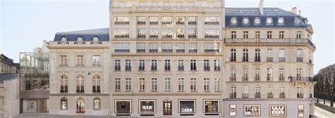 dior paris 30 montaigne paris|Dior 30 montaigne east west.